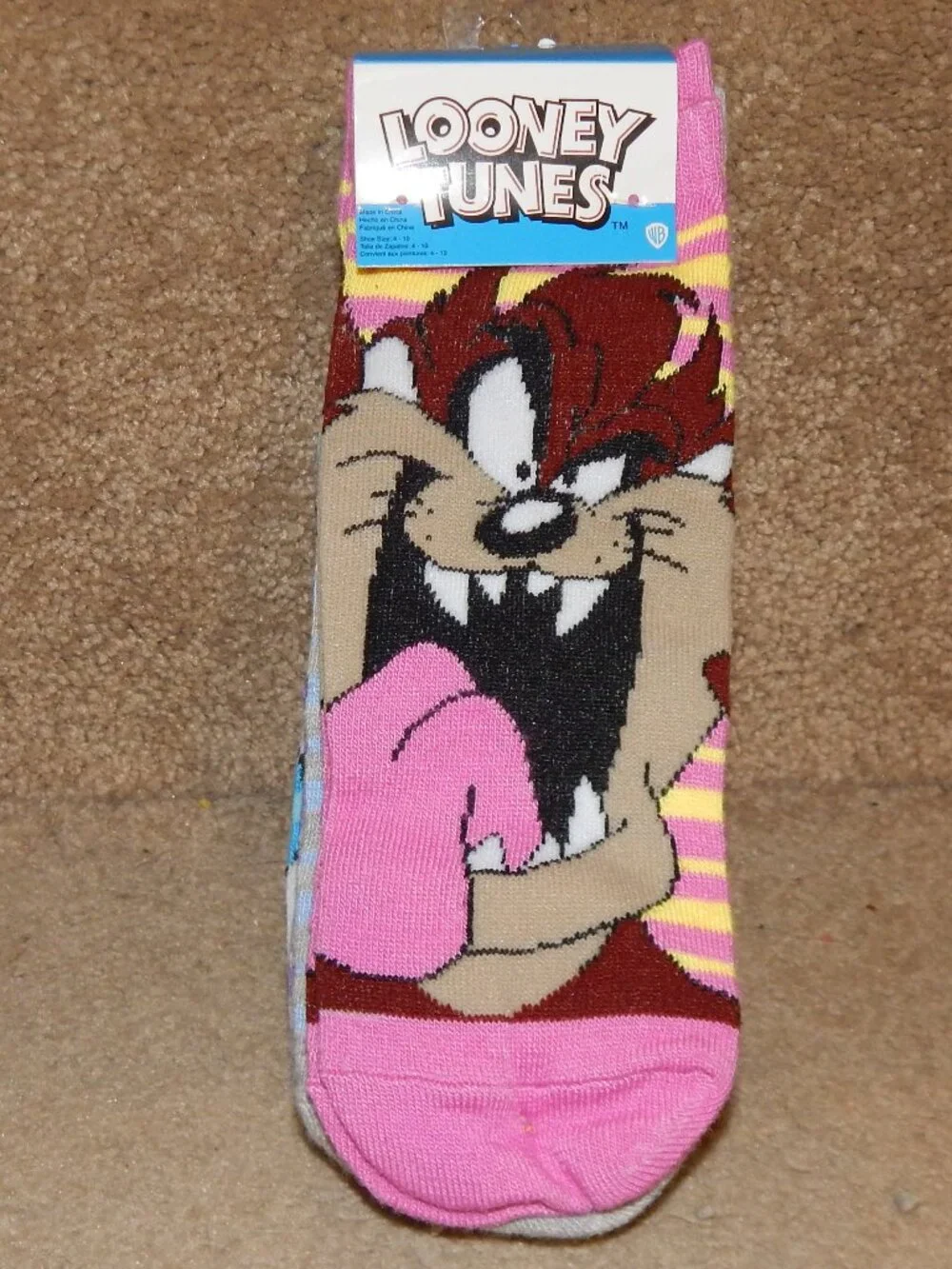 NWT LOONEY TUNES 5 Low Cut Socks TAZ BUGS BUNNY LOLA BUNNY SYLVESTER TWEETY
